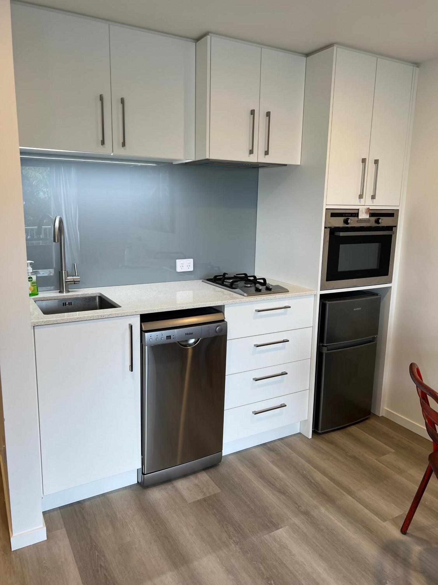Russell Apartment - Unit 1 Εξωτερικό φωτογραφία