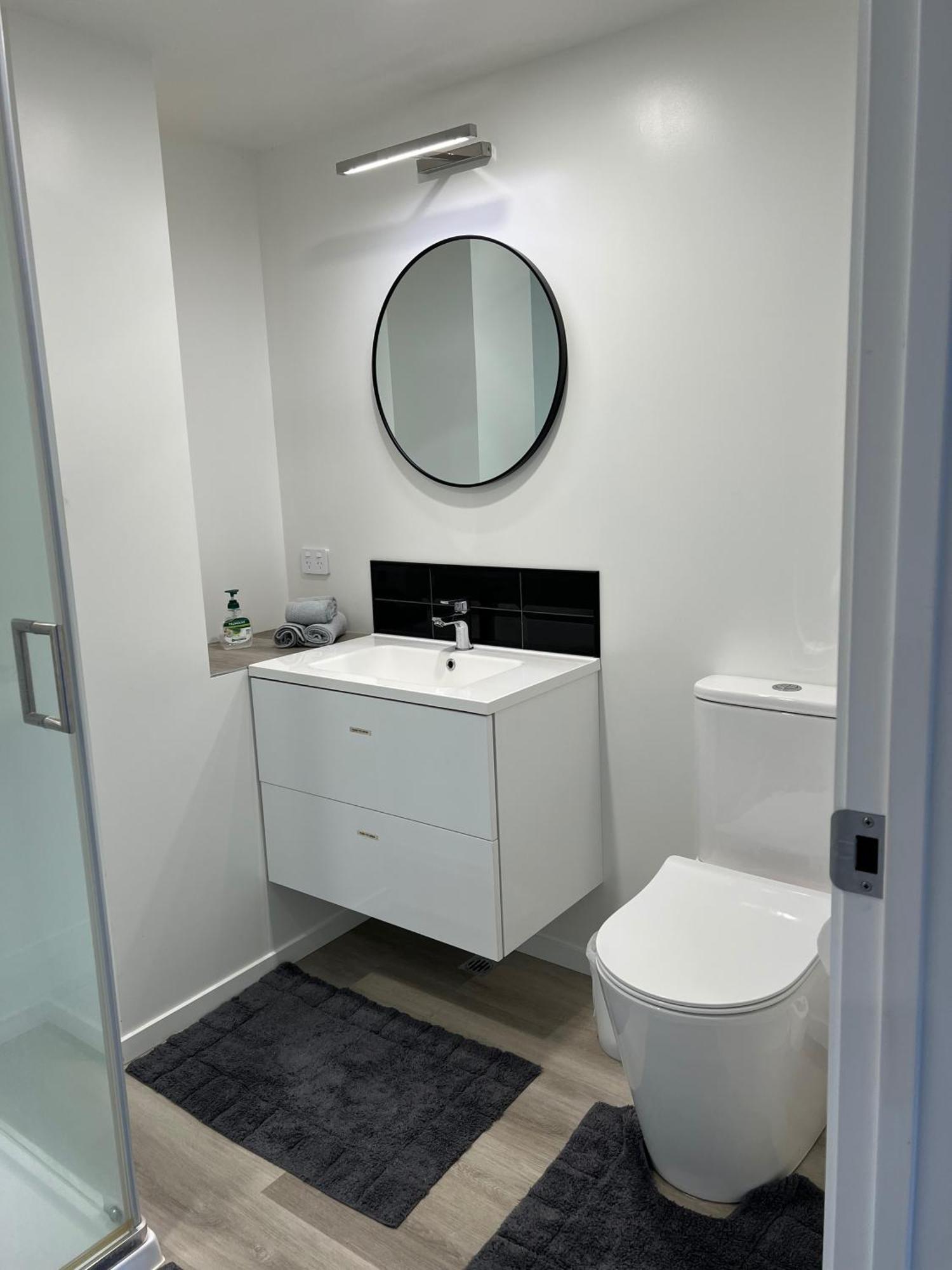 Russell Apartment - Unit 1 Εξωτερικό φωτογραφία